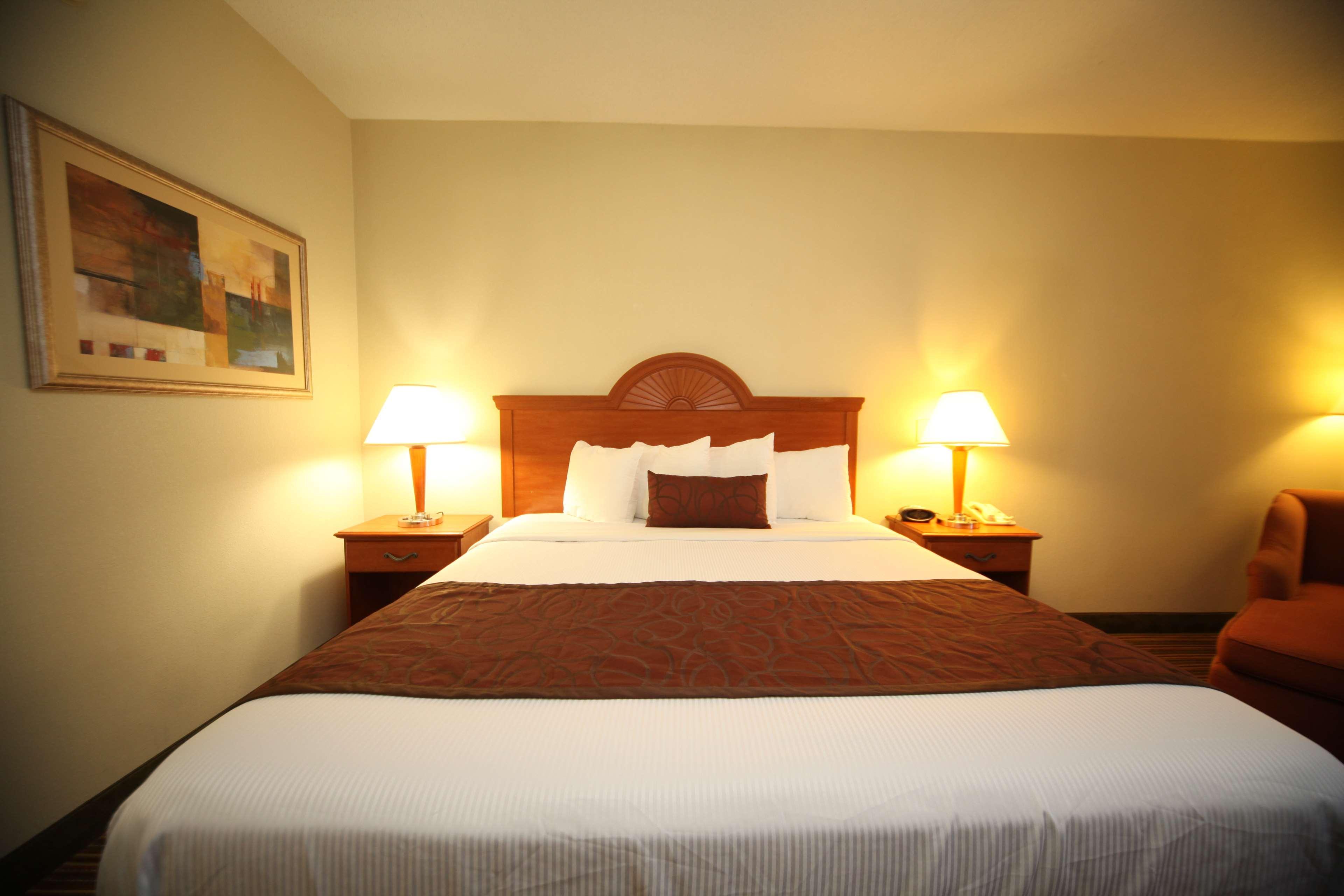 Best Western Plus Edison Inn Garner Dış mekan fotoğraf